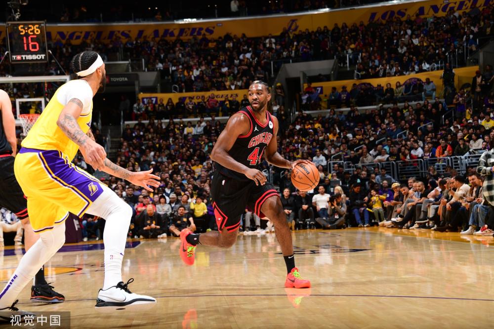 弗兰克：帕利尼亚能和本坦库尔互补，之前我就密切关注他了.