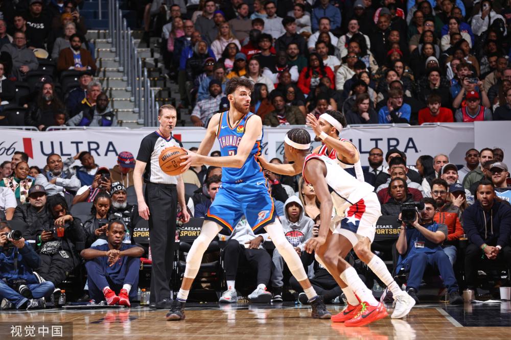 都体：尤文正在备战与多特的友谊赛；转会市场进展稍显迟缓.