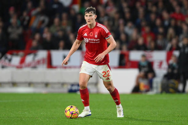 于根伟透露夏窗新援：20岁的吕佳强租借加盟津门虎.